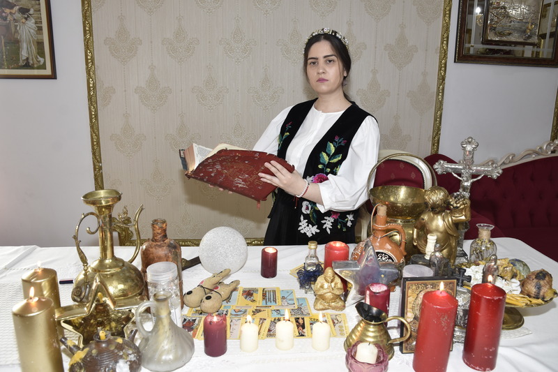 Galerie Mihaela 15