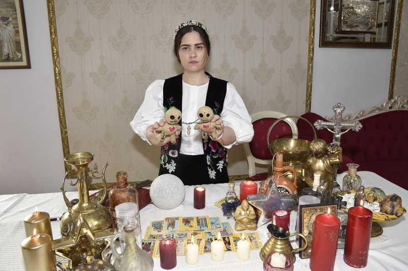 Galerie Mihaela 19